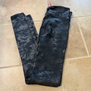 Spanx camo leggings xs